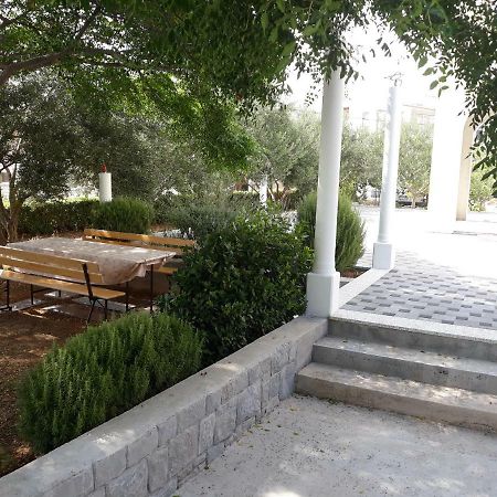 Apartments Erceg Omiš Eksteriør billede