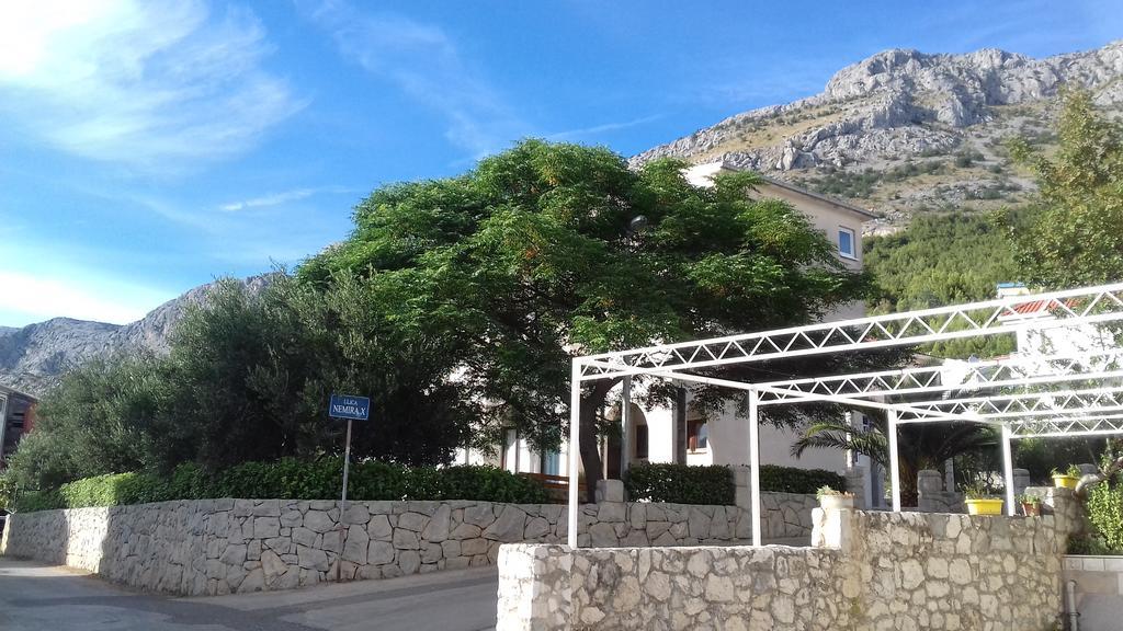 Apartments Erceg Omiš Eksteriør billede
