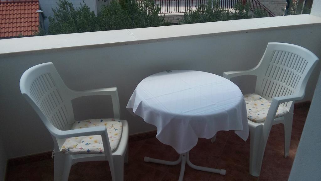 Apartments Erceg Omiš Eksteriør billede