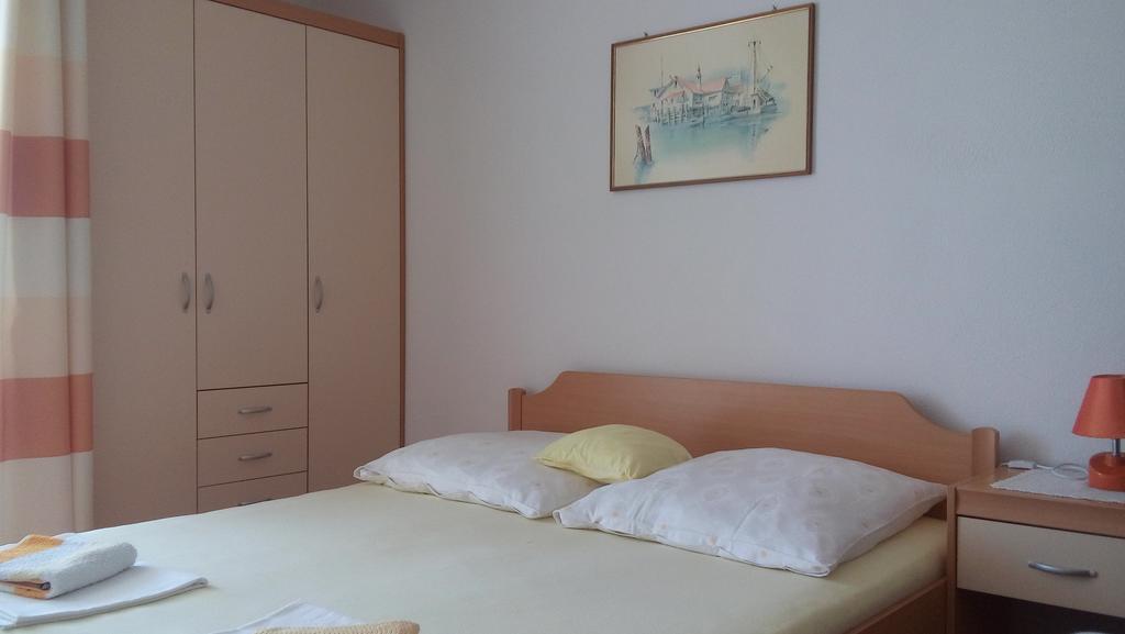 Apartments Erceg Omiš Eksteriør billede