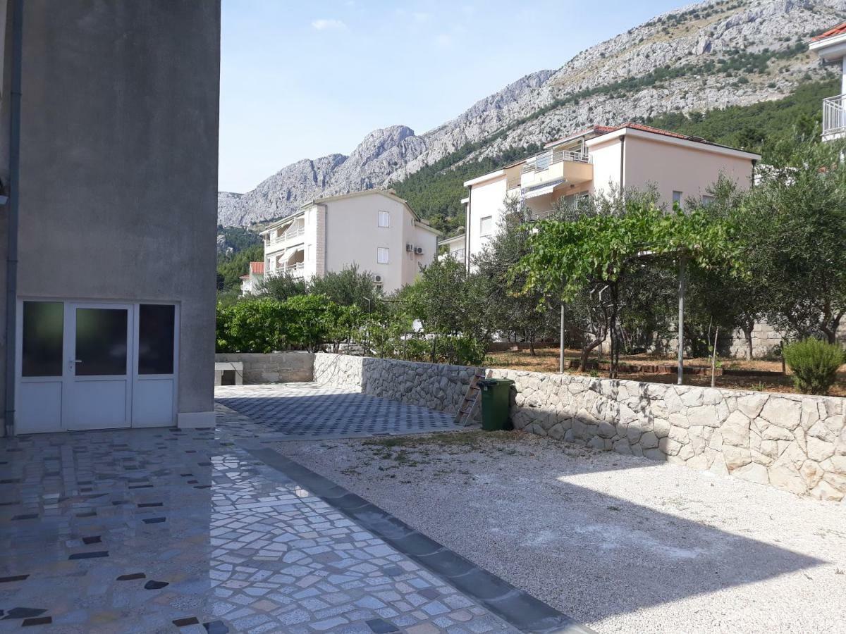 Apartments Erceg Omiš Eksteriør billede