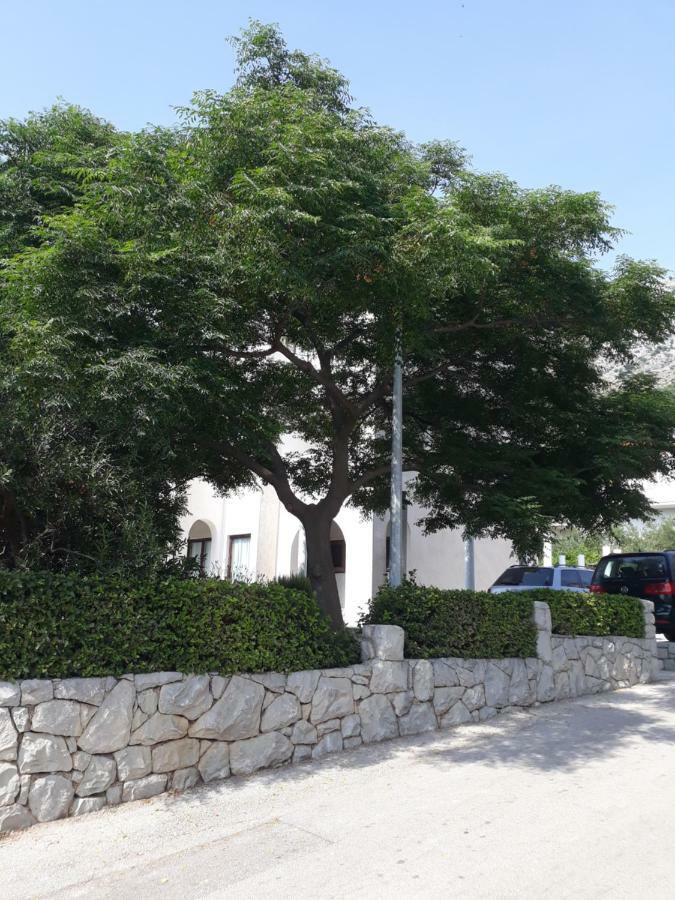Apartments Erceg Omiš Eksteriør billede