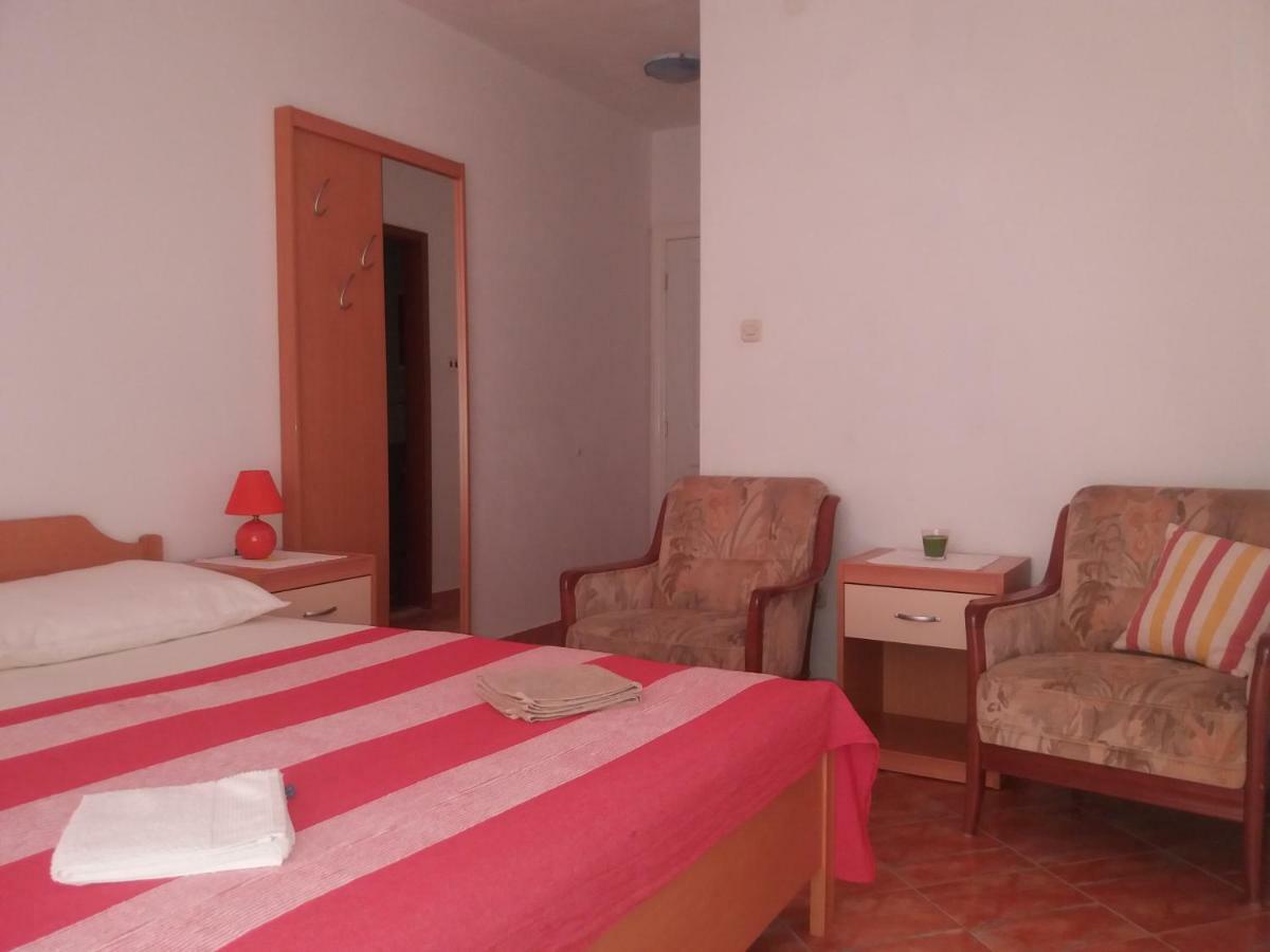 Apartments Erceg Omiš Eksteriør billede