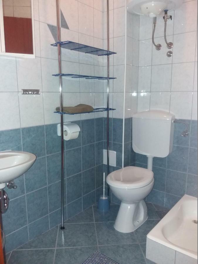 Apartments Erceg Omiš Eksteriør billede