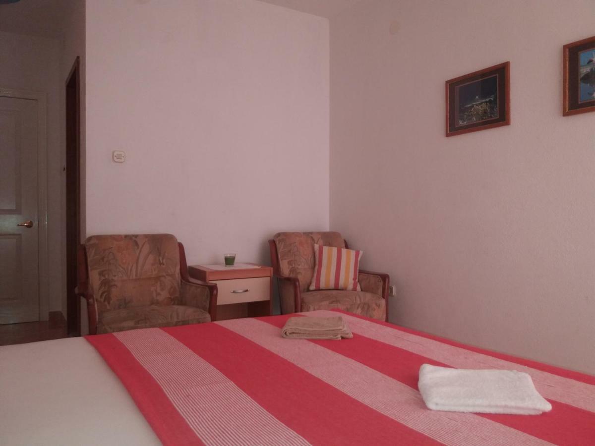 Apartments Erceg Omiš Eksteriør billede