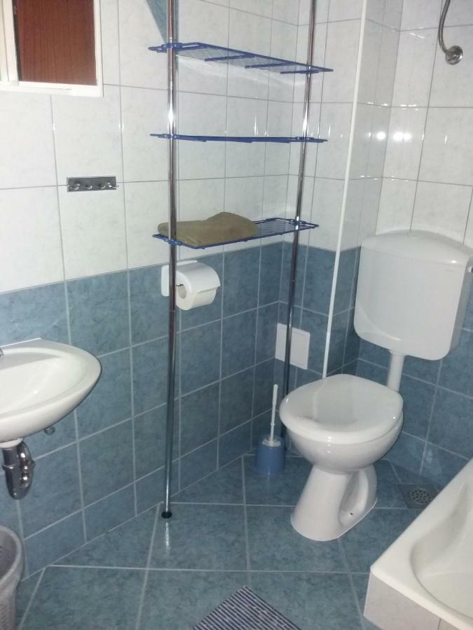 Apartments Erceg Omiš Eksteriør billede