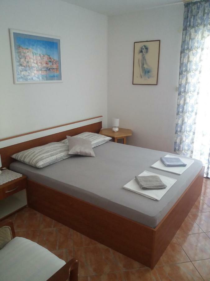 Apartments Erceg Omiš Eksteriør billede